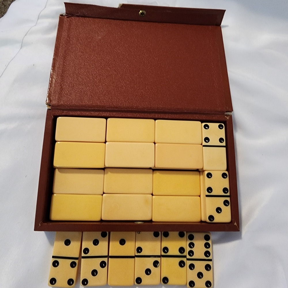 Vintage Set of Thick Butterscotch Bakelite Catalin Crisloid Double Six Dominoes